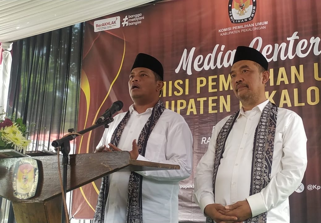 Wakil Bupati Pekalongan Gandeng Pengusaha Daftar Pilkada 2024 Manfaatkan Putusan MK