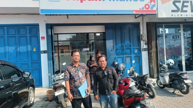 Nyimas, Warga Pekalongan, Pertanyakan Penarikan Mobil oleh Debt Collector di Kantor Clipan Finance