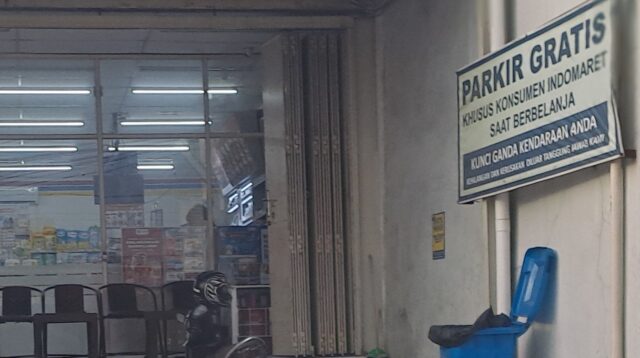 Uang Parkir Mengalir, Aturan Menghilang, Pasar Modern Pekalongan Disorot Warga