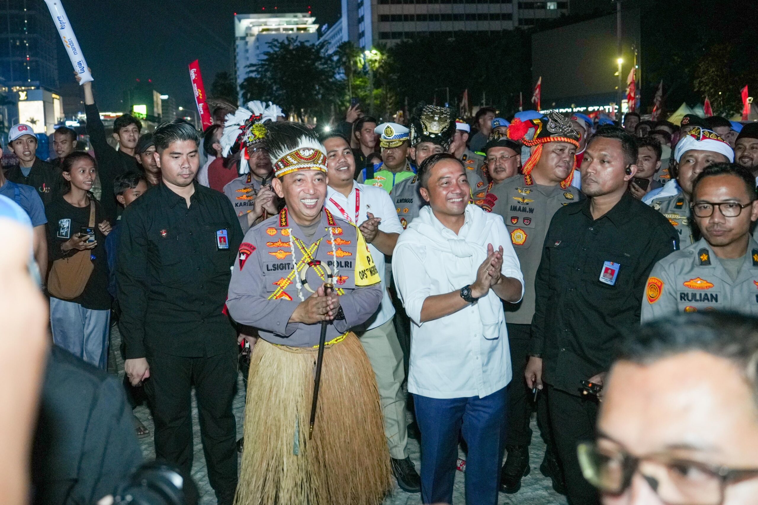 Kapolri dan Mensesneg Hadiri Puncak Perayaan Kemerdekaan di Bundaran HI